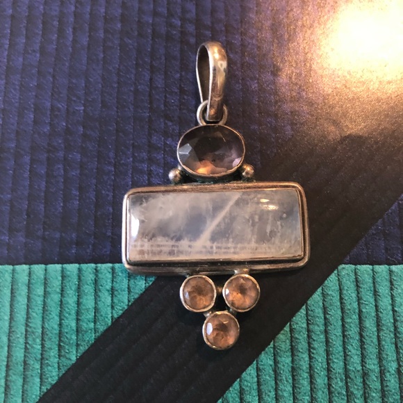 Gorgeous Gemstones 💎 Pendant - Picture 2 of 5